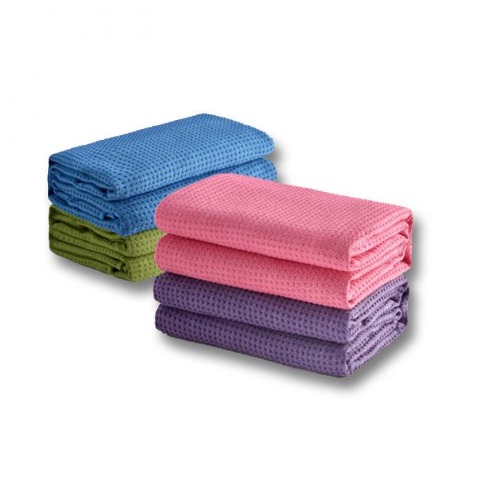NONSLIP YOGA TOWEL .SILICON DOTS. S3P
